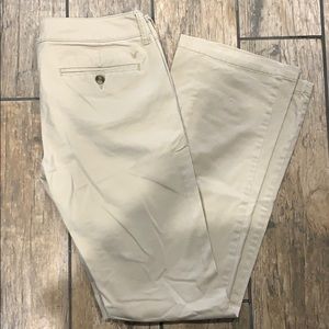 American Eagle khakis—size 4